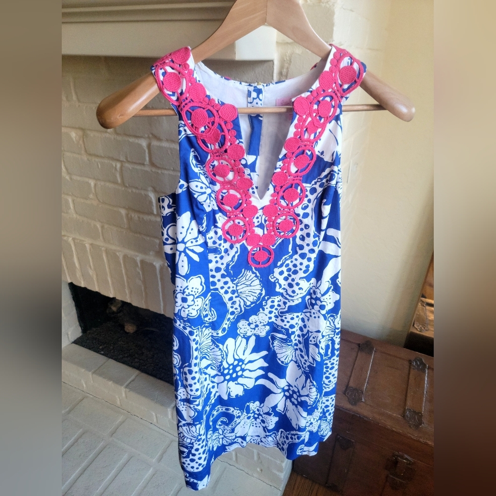 Lilly Pulitzer Blue White Floral Shift Dress Size 2
